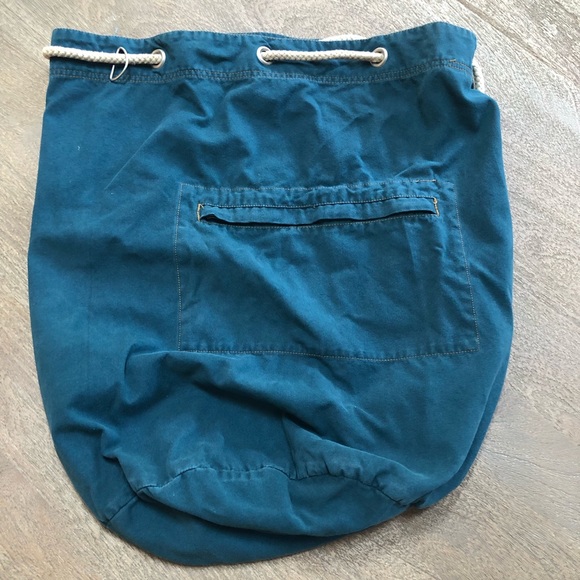 TOMMY BAHAMA Sling Rope Bag Beach Travel - Picture 2 of 4